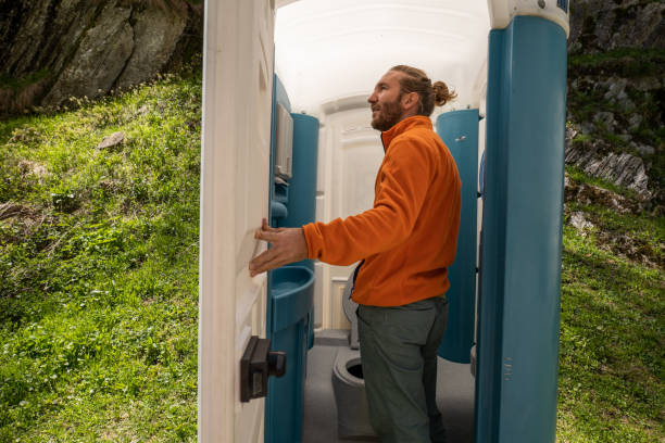 Best Local porta potty services  in Macdonnell Heights, NY